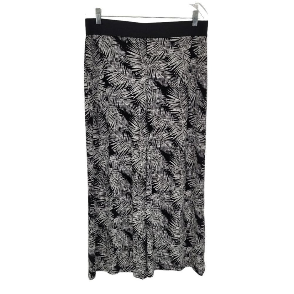 White House black Market womens Medium black white leaf print wide leg pull on